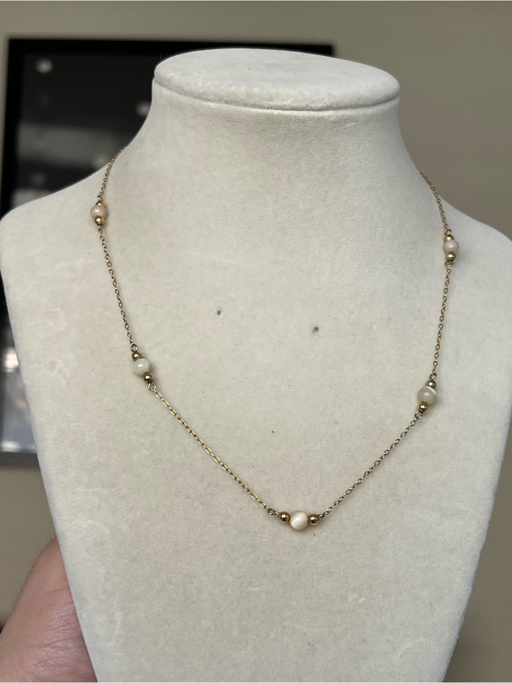 Vintage 14K GF 1/20 Gold Filled MOP Bead Station Dainty Chain Necklace 15”